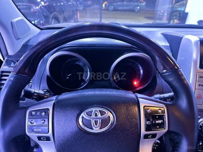 Toyota Land Cruiser Prado 2011, 256,000 km - 4.0 l - Bakı