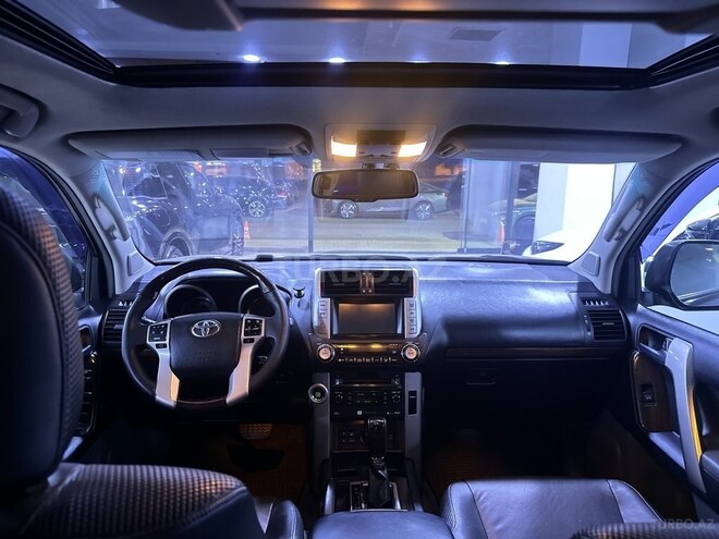 Toyota Land Cruiser Prado 2011, 256,000 km - 4.0 l - Bakı