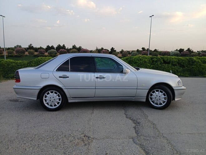 Mercedes C 240 1998, 240,000 km - 2.4 l - Bakı