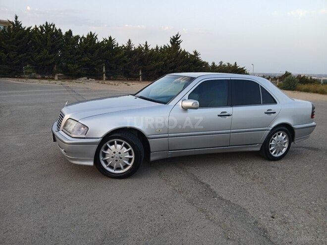 Mercedes C 240 1998, 240,000 km - 2.4 l - Bakı