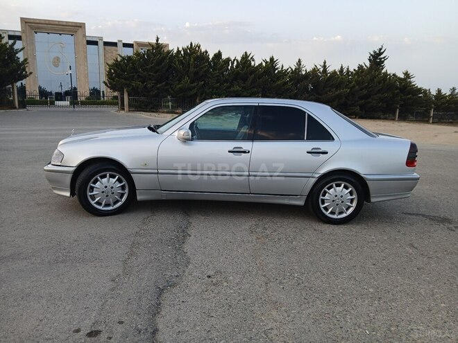 Mercedes C 240 1998, 240,000 km - 2.4 l - Bakı