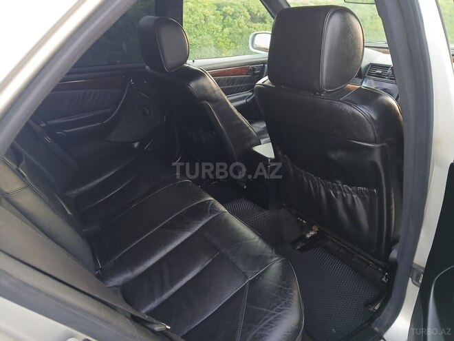 Mercedes C 240 1998, 240,000 km - 2.4 l - Bakı