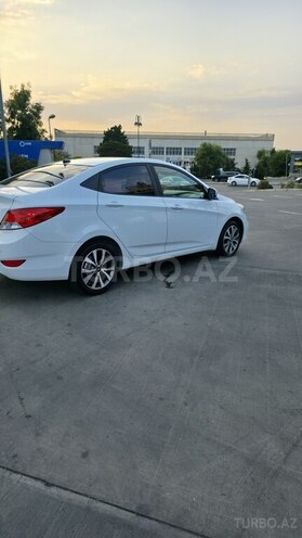 Hyundai Accent 2017, 172,600 km - 1.4 л - Bakı