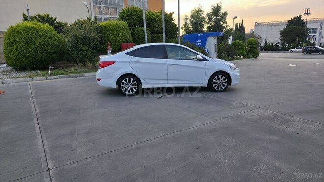 Hyundai Accent 2017, 172,600 km - 1.4 л - Bakı