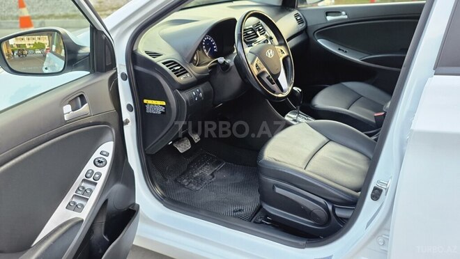 Hyundai Accent 2017, 172,600 km - 1.4 л - Bakı