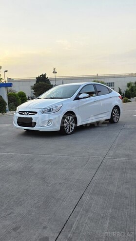Hyundai Accent 2017, 172,600 km - 1.4 л - Bakı