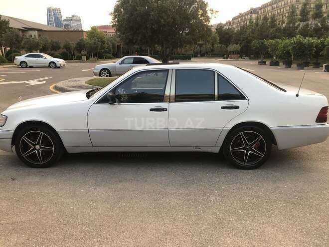Mercedes S 320 1995, 287,654 km - 3.2 l - Bakı