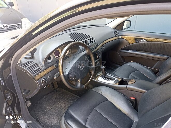 Mercedes E 320 2003, 248,000 km - 3.2 l - Zaqatala