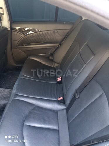 Mercedes E 320 2003, 248,000 km - 3.2 l - Zaqatala