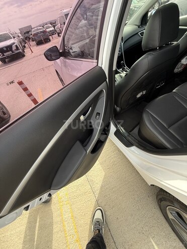 Hyundai i30 2016, 180,000 km - 1.6 l - Bakı