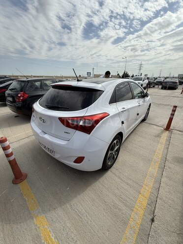 Hyundai i30 2016, 180,000 km - 1.6 l - Bakı