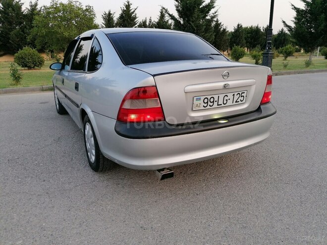 Opel Vectra 1999, 366,000 km - 1.8 l - Xaçmaz