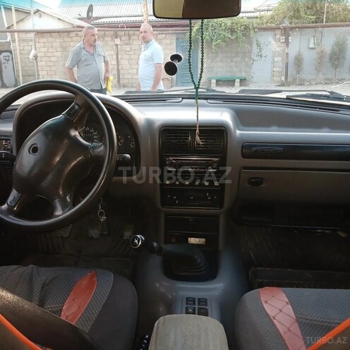 GAZ 3110 2002, 324,201 km - 2.3 l - Sumqayıt