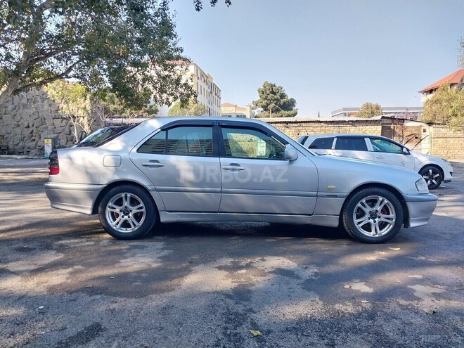 Mercedes C 180 1999, 350,000 km - 1.8 л - Bakı