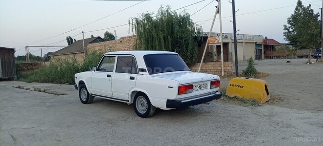 LADA (VAZ) 2107 2004, 288,963 km - 1.6 l - Salyan