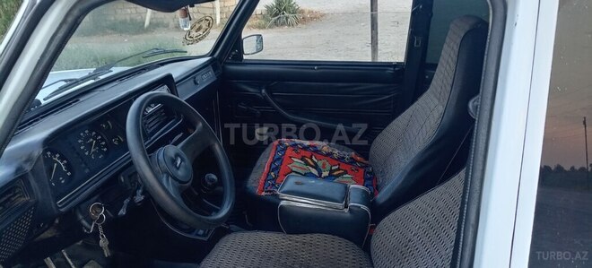 LADA (VAZ) 2107 2004, 288,963 km - 1.6 l - Salyan