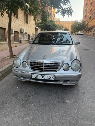 Mercedes E 240 2000, 312,000 km - 2.4 l - Bakı