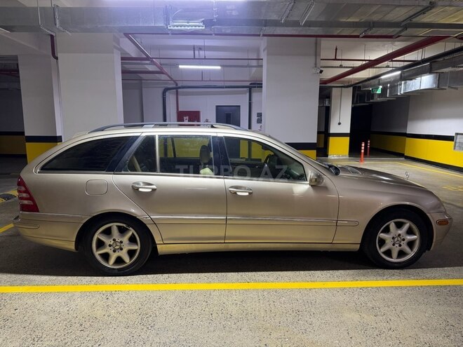 Mercedes C 320 2002, 90,000 km - 3.2 l - Bakı