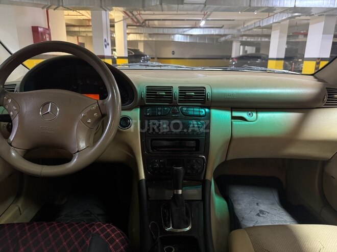 Mercedes C 320 2002, 90,000 km - 3.2 l - Bakı