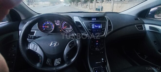 Hyundai Avante 2015, 168,000 km - 1.6 л - Bakı