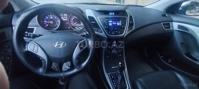 Hyundai Avante 2015, 168,000 km - 1.6 л - Bakı