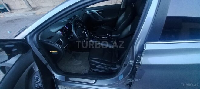 Hyundai Avante 2015, 168,000 km - 1.6 л - Bakı