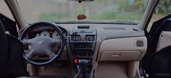 Nissan Sunny 2008, 320,000 km - 1.3 l - Bakı