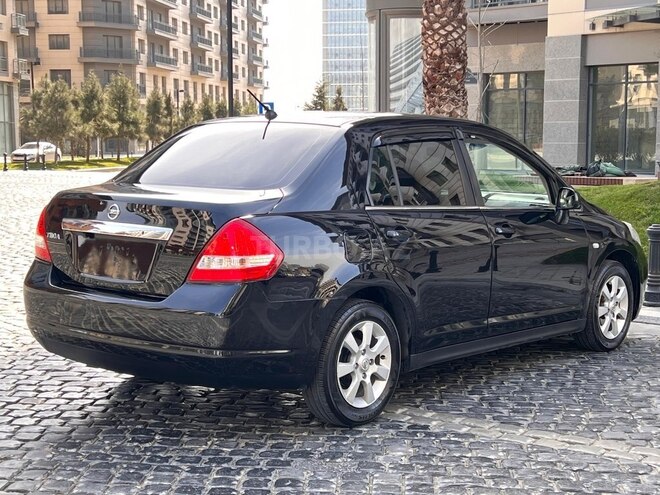 Nissan Tiida 2007, 220,000 km - 1.8 l - Bakı