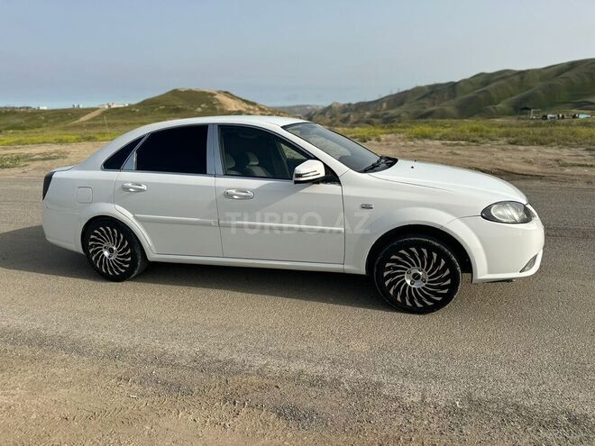 Daewoo Gentra 2014, 240,000 km - 1.5 l - Bakı