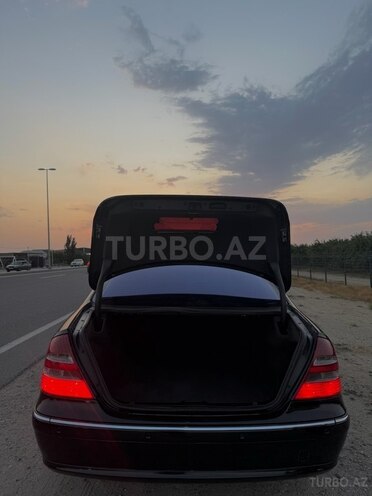 Mercedes E 320 2003, 264,450 km - 3.2 l - Bakı