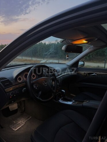 Mercedes E 320 2003, 264,450 km - 3.2 l - Bakı