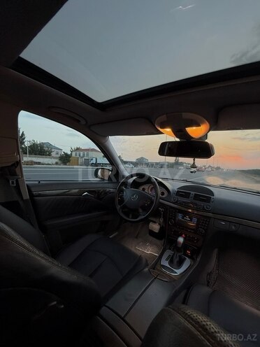 Mercedes E 320 2003, 264,450 km - 3.2 l - Bakı