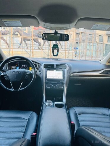 Ford Fusion (North America)-13