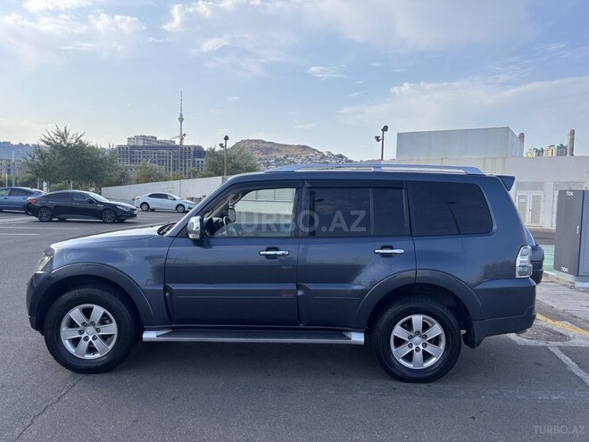 Mitsubishi Pajero 2007, 289,000 km - 3.0 л - Bakı