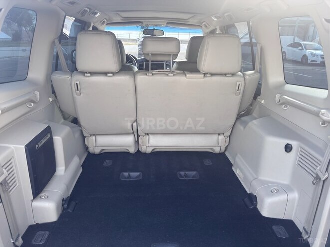 Mitsubishi Pajero 2007, 289,000 km - 3.0 л - Bakı