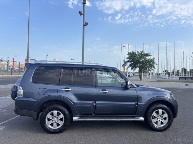 Mitsubishi Pajero 2007, 289,000 km - 3.0 л - Bakı