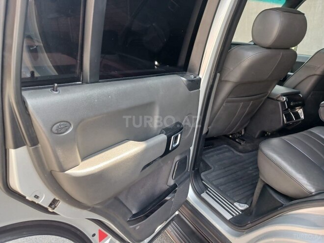 Land Rover Range Rover 2003, 346,000 km - 3.0 l - Qax