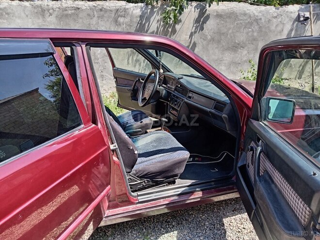 Mercedes 190 1992, 385,000 km - 1.8 л - Gəncə