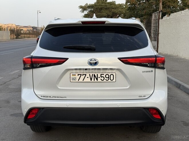 Toyota Highlander 2022, 97,000 km - 2.5 l - Bakı