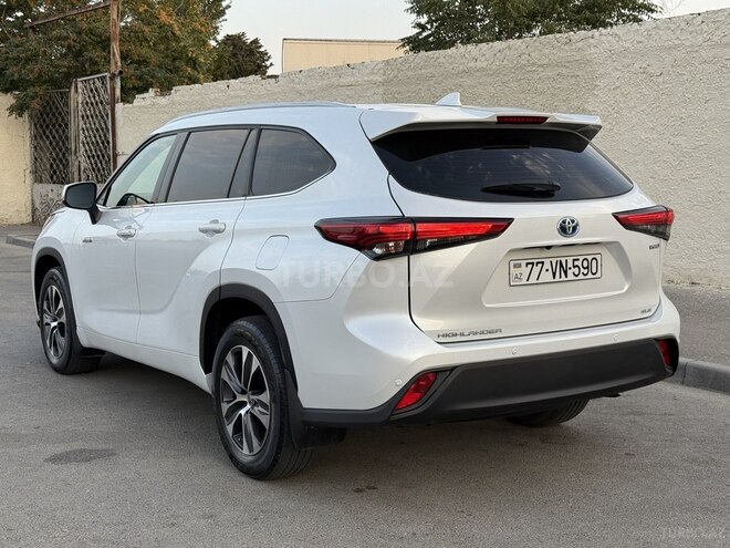 Toyota Highlander 2022, 97,000 km - 2.5 l - Bakı