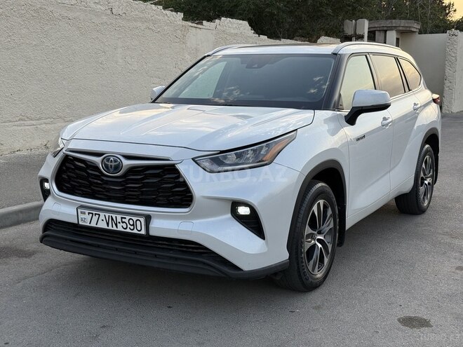 Toyota Highlander 2022, 97,000 km - 2.5 l - Bakı
