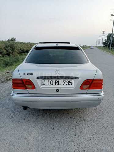Mercedes E 230 1996, 450,000 km - 2.3 l - Sabirabad