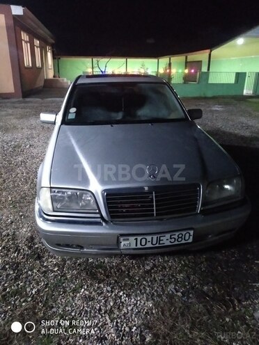 Mercedes C 280 1994, 460,000 km - 2.8 l - Qusar
