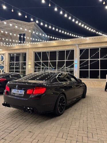 BMW 528 2013, 242,000 km - 2.0 l - Naxçıvan