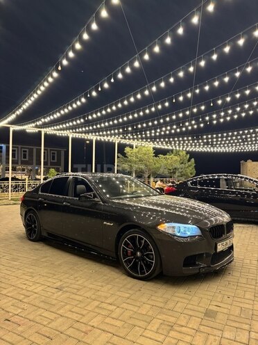 BMW 528 2013, 242,000 km - 2.0 l - Naxçıvan