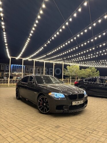 BMW 528 2013, 242,000 km - 2.0 l - Naxçıvan