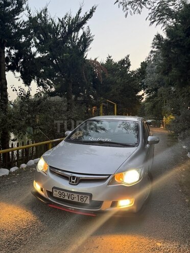 Honda Civic 2008, 222,000 km - 1.3 l - Masallı