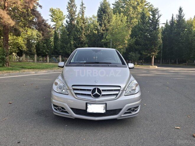 Mercedes B 180 2008, 129,000 km - 1.7 l - Mingəçevir