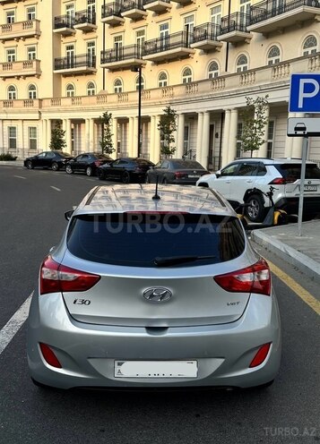 Hyundai i30 2015, 131,000 km - 1.6 l - Bakı