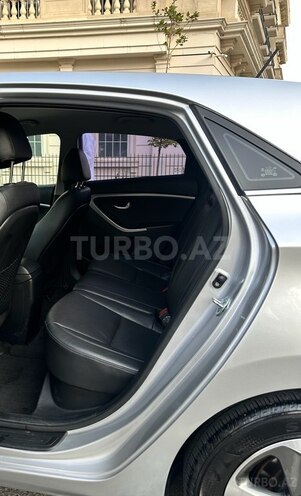 Hyundai i30 2015, 131,000 km - 1.6 l - Bakı